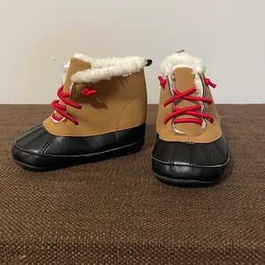 Plush-Lined Snow Booties for Babies 9-12mo